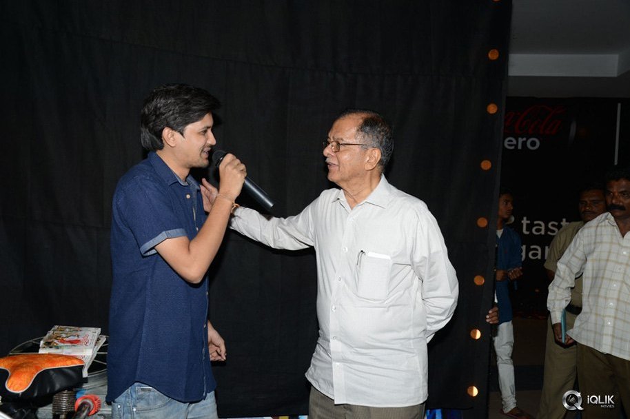 Andhra-Pori-Movie-3D-Poster-Launch